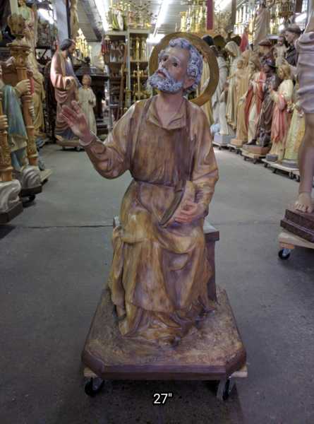 Saint-Crispin-Statue